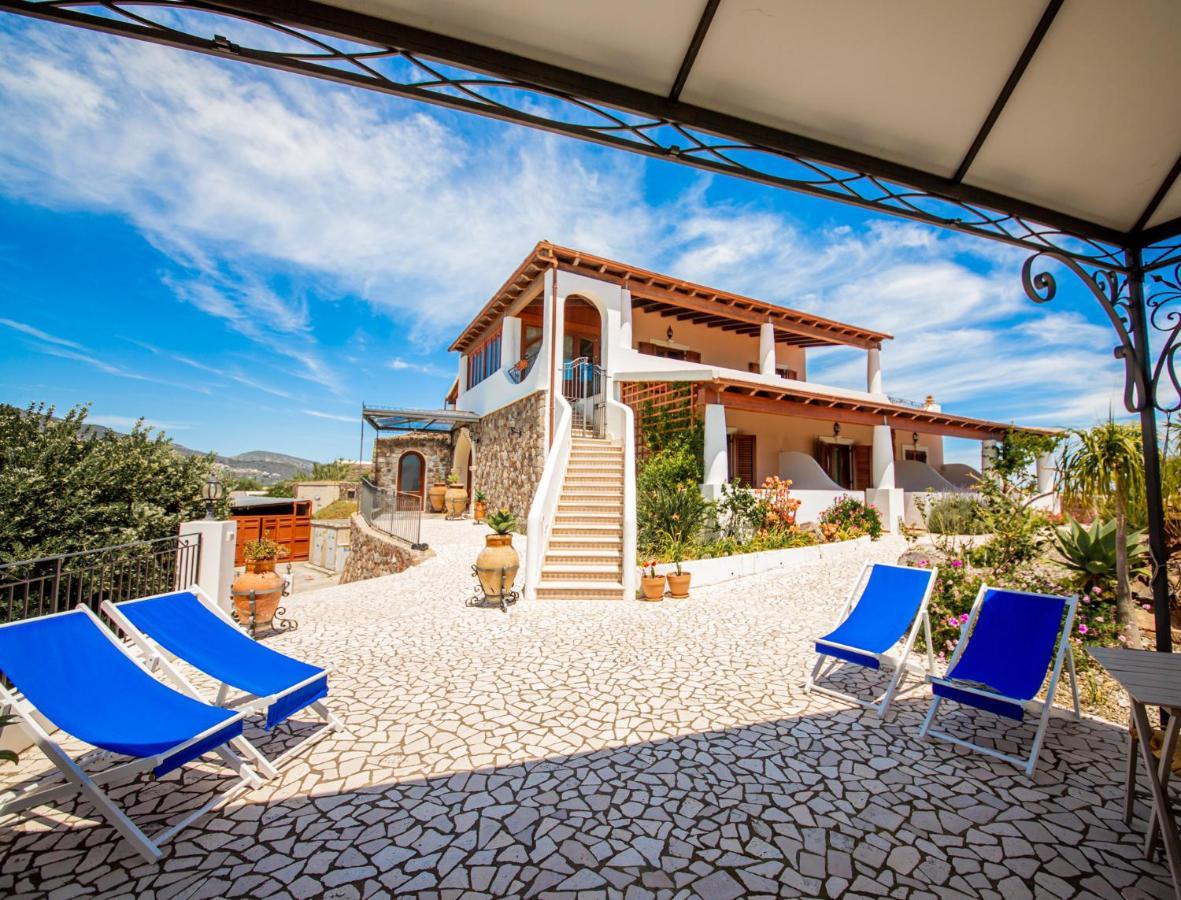 B&B Villa Maristella Lipari  Eksteriør billede