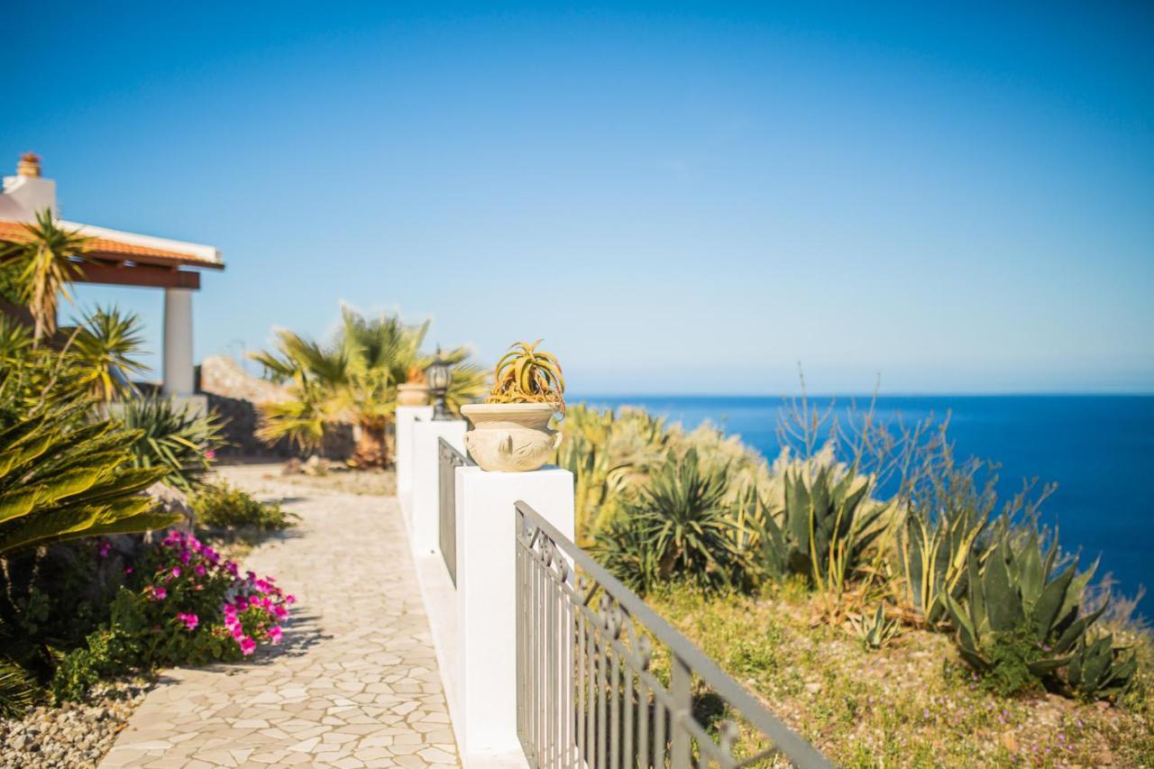 B&B Villa Maristella Lipari  Eksteriør billede