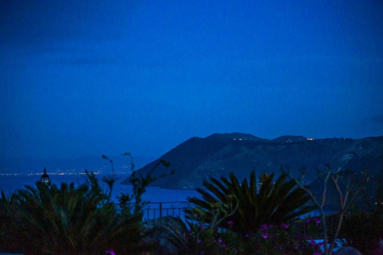 B&B Villa Maristella Lipari  Eksteriør billede