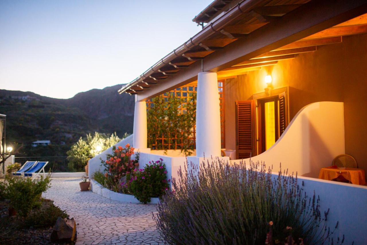B&B Villa Maristella Lipari  Eksteriør billede