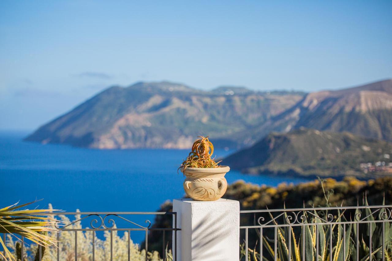 B&B Villa Maristella Lipari  Eksteriør billede