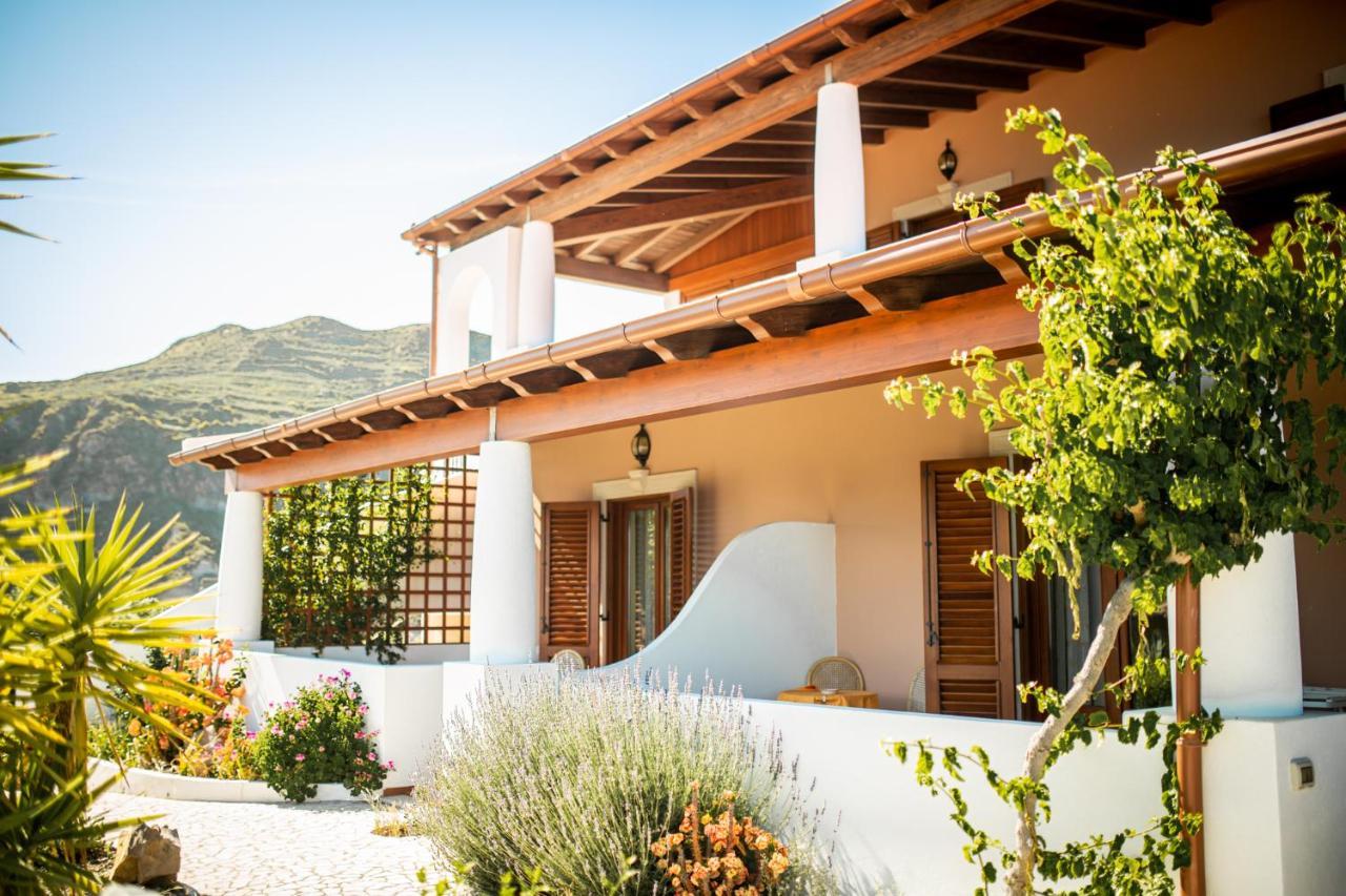 B&B Villa Maristella Lipari  Eksteriør billede