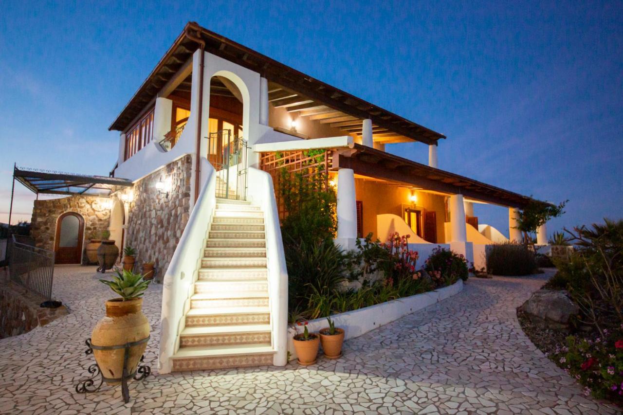 B&B Villa Maristella Lipari  Eksteriør billede