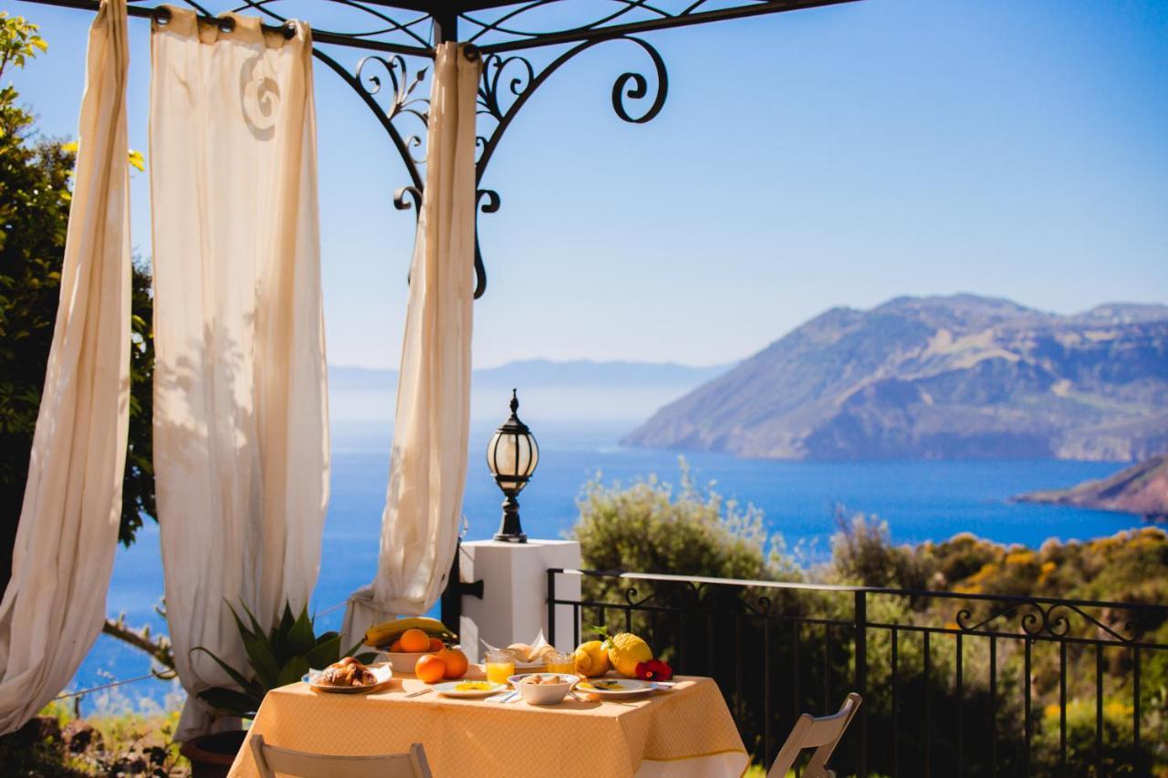 B&B Villa Maristella Lipari  Eksteriør billede