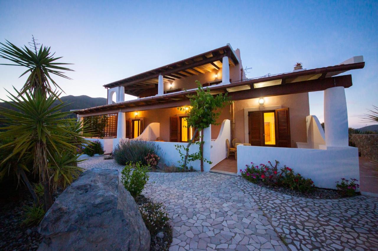 B&B Villa Maristella Lipari  Eksteriør billede
